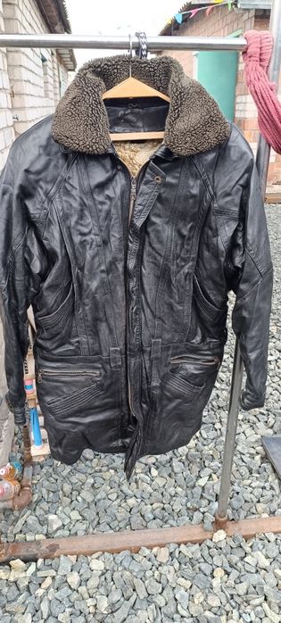 Продам мужскую верхнюю одежду