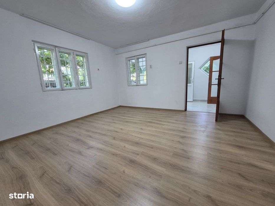 Casă de vânzare în Mărgineni, Bacău  78.900 €