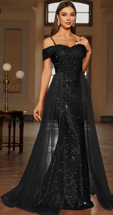 Официална рокля с пайети