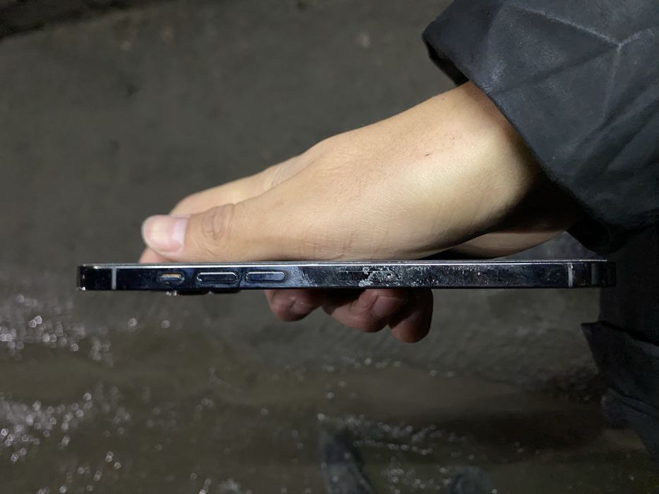 Продап айфон 12про макс