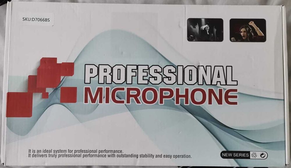Microfon Streaming Profesional cu brat metalic ajustabil