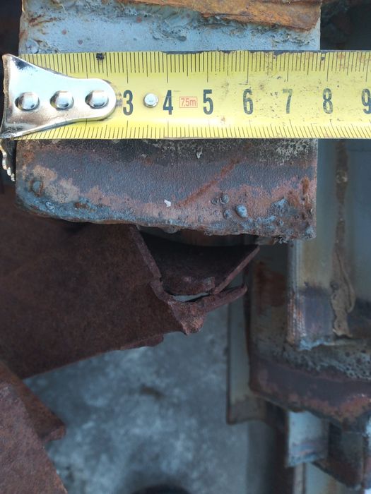 Швеллер стальной