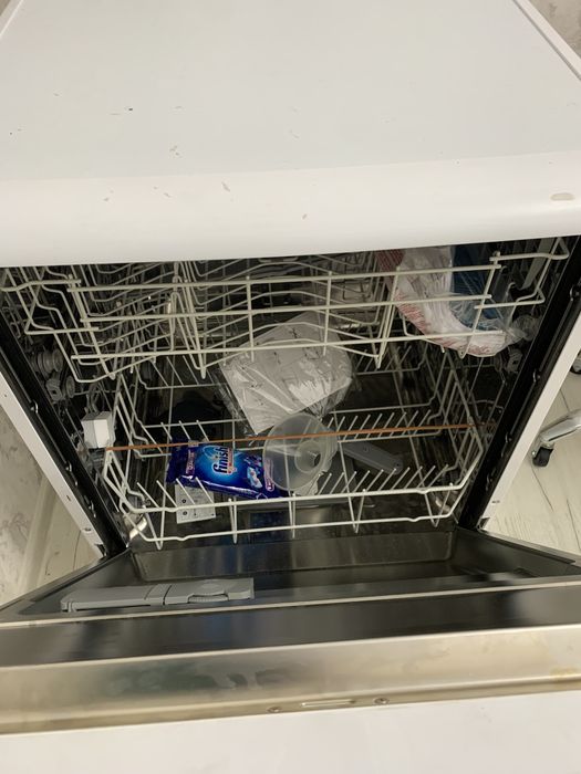 Новая посудомоечная машина