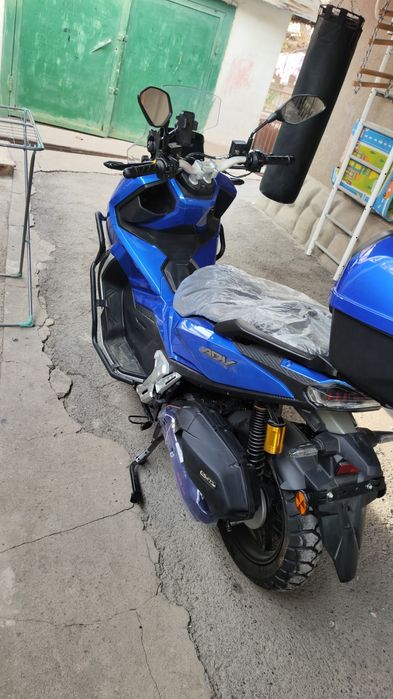 Скутер Basmoto ADV