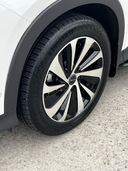 byd champion 605km