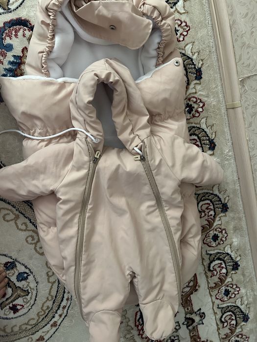 Конверт с комбинезоном почти новая