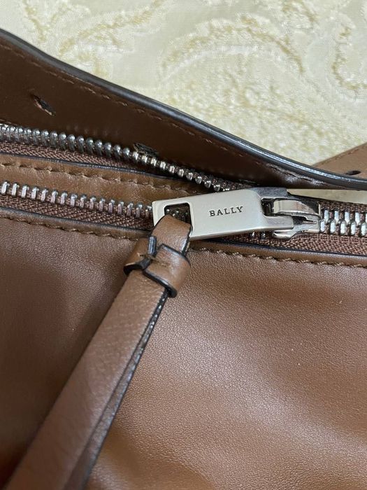 Сумка Bally (новая)