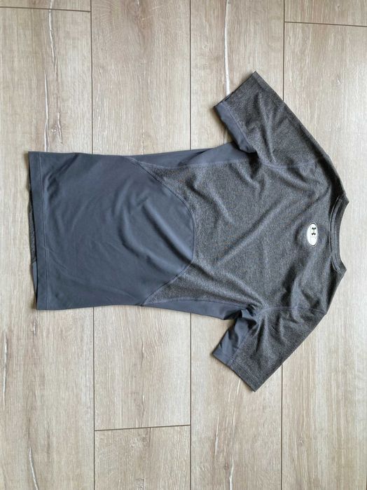 Under Armour Compression Heatgear мъжка еластична тениска размер S M