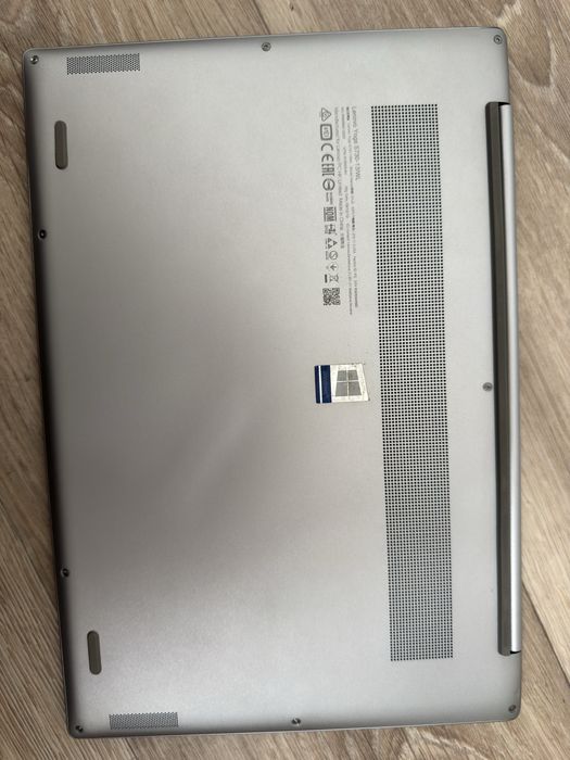 Продам Lenovo Yoga S730