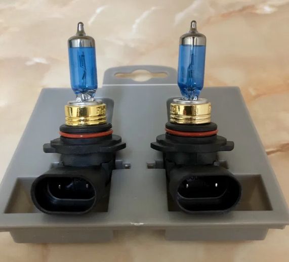 Becuri halogen + 110% INTENSITATE, HB4, 9006 - 100W Tehnologia HOD