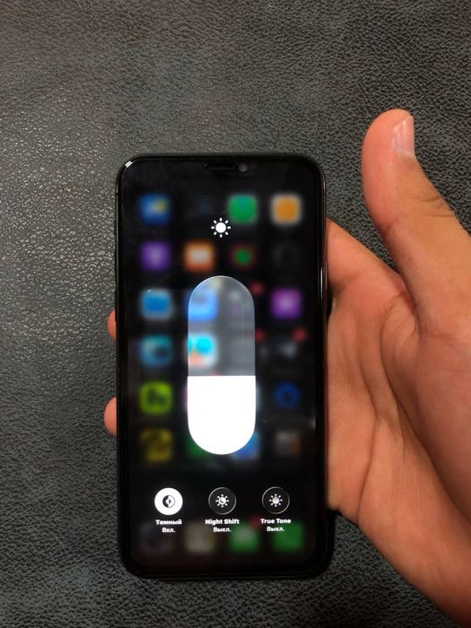 model:iphone 11 pro