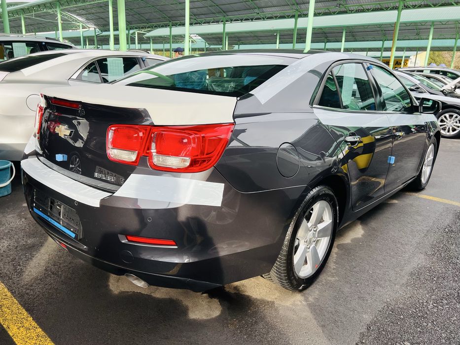 Малибу 2-позиция год 2013 пробег 52.000км