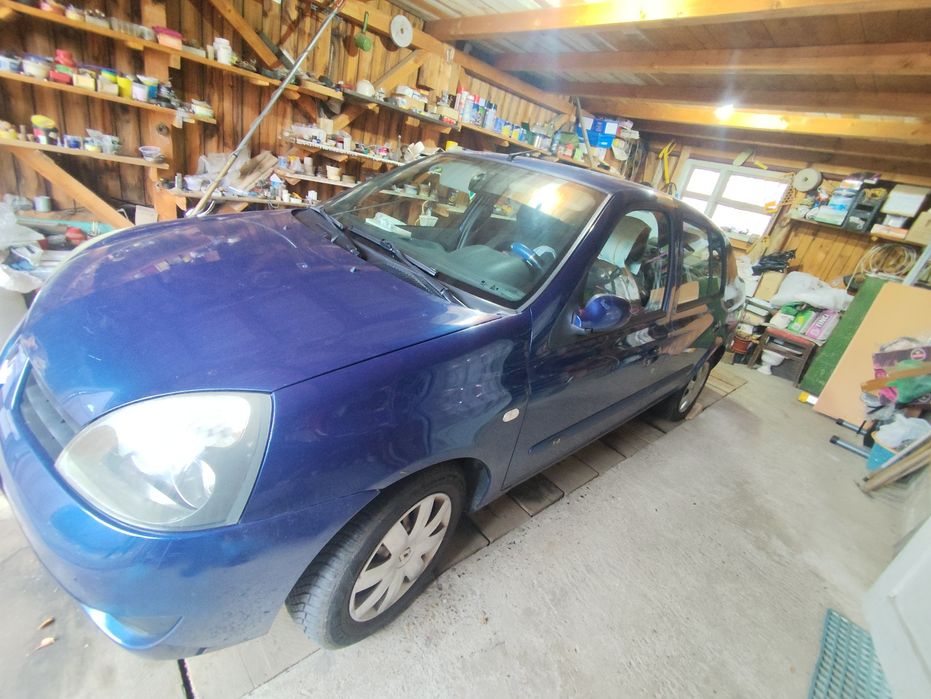 Renault Clio  simbol