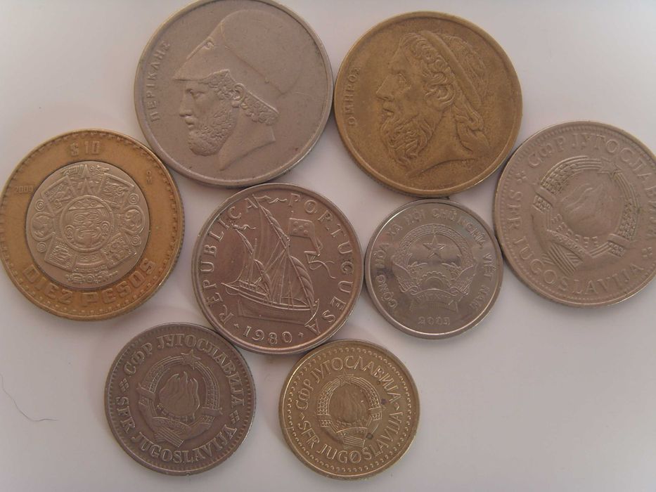 100 световни монети