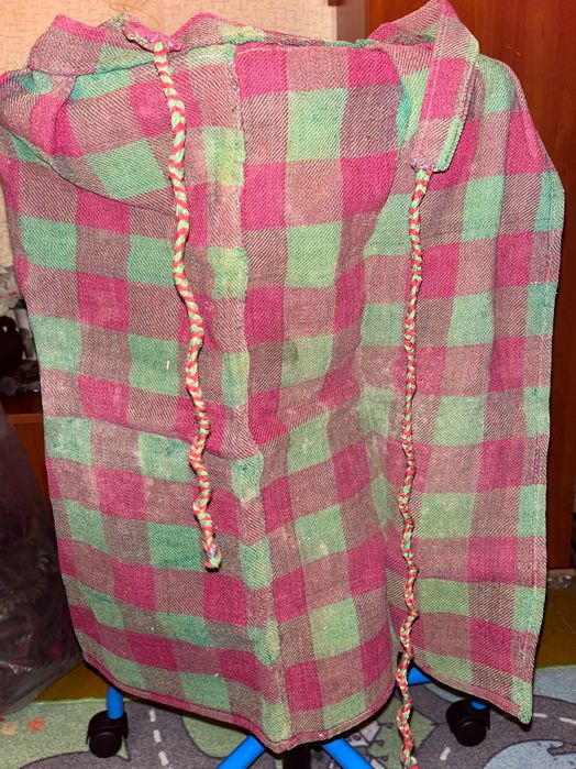 Стари ръчно тъкани престилки