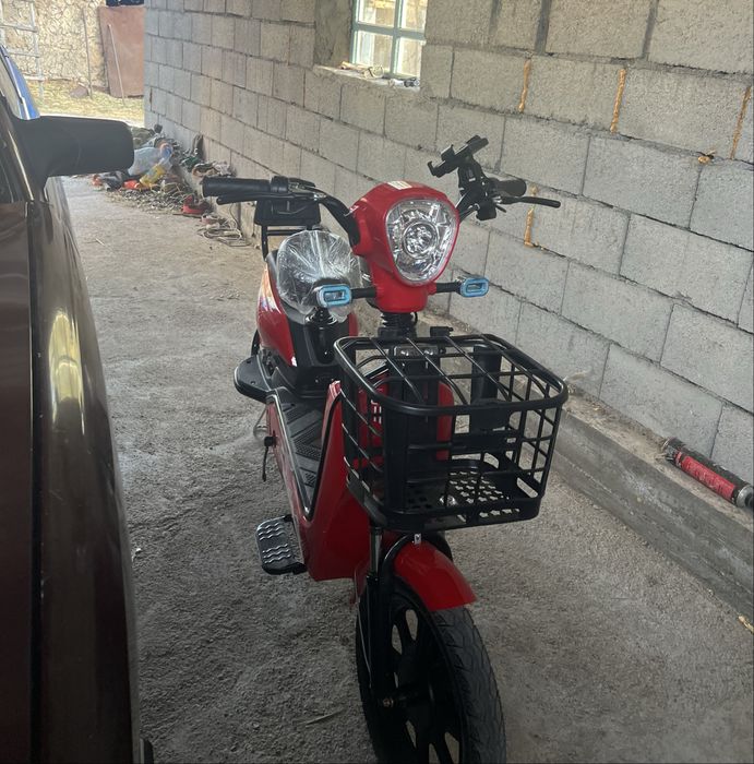 Скутер SK8 800ват