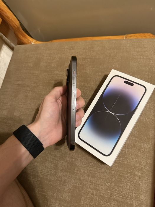 Продаю Iphone 14 pro max 256gb