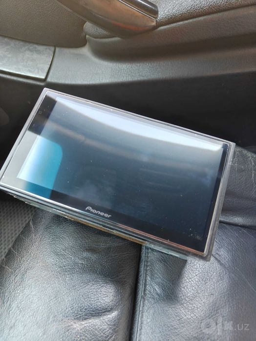 Pioneer AVH-Z6350BT car play, android auto.
