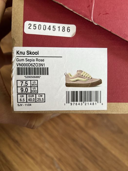 Дамски кецове VANS