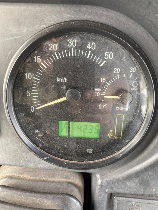 Трактор мтз 1221.2