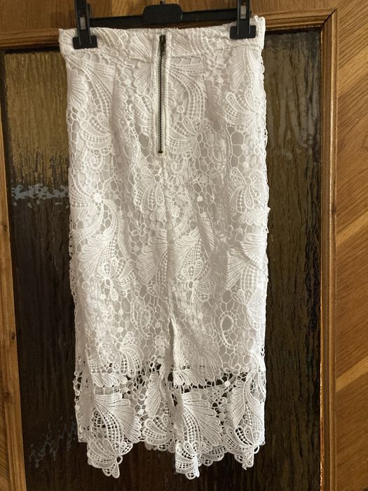 Fusta alba marimea S