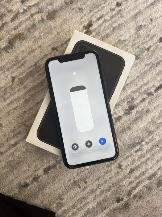 айфон 11 срочно