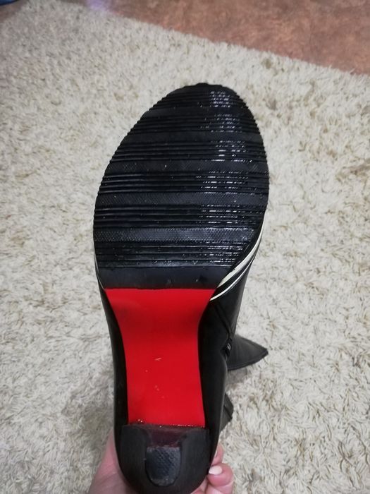 Продам Сапоги женские