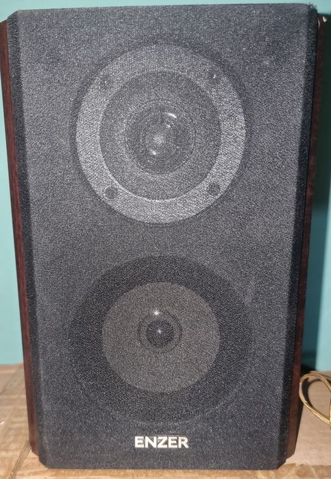 Amplificatoare,boxe,deck casetofon magnetofon lampi