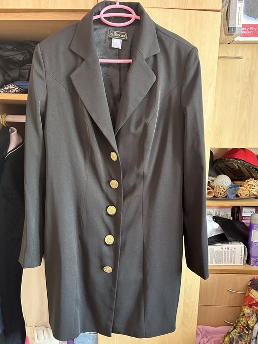 Дамски  дрехи  якета/ризи