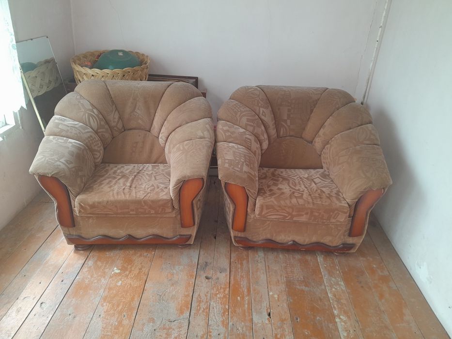 кресло диван сотилади