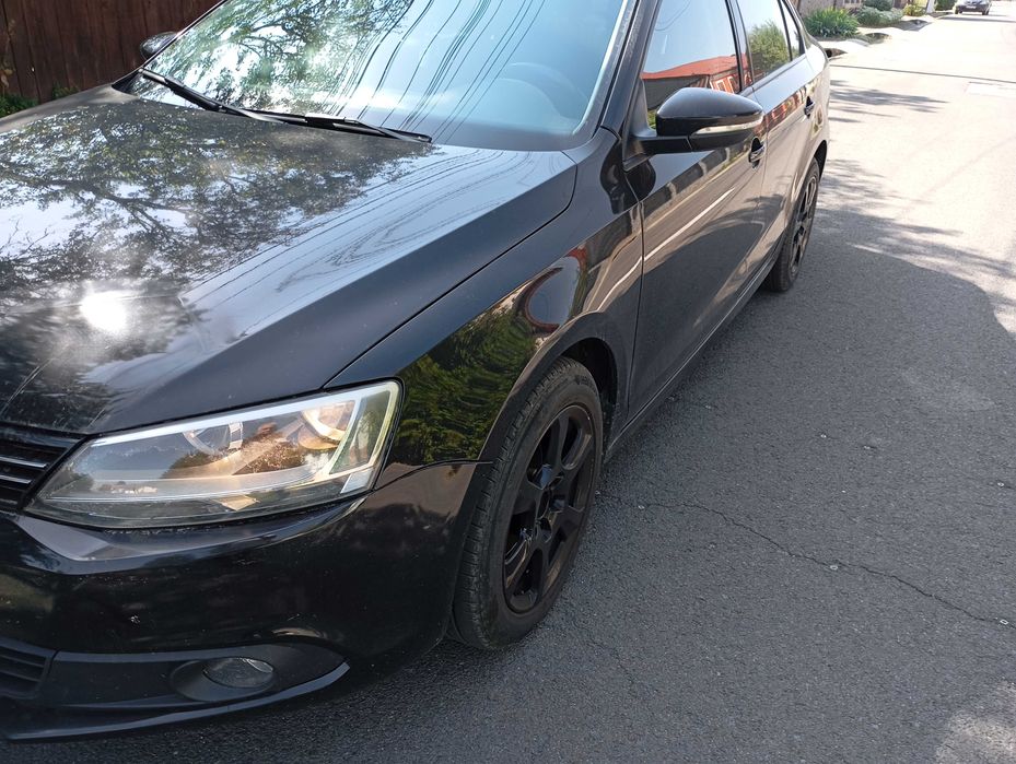 Vand Volkswagen Jetta, an 2010, Euro 5, 1598cm3
