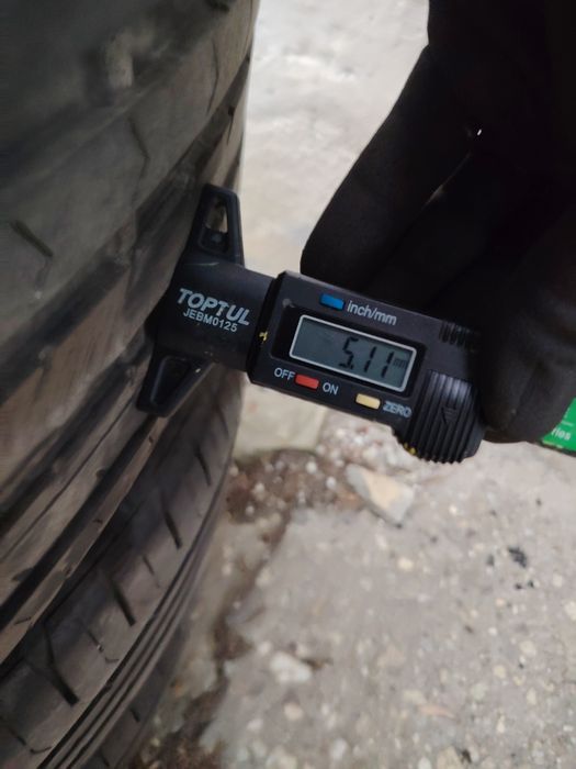 Anvelope vara 225 55 17 continental 2021 5-5.5mm