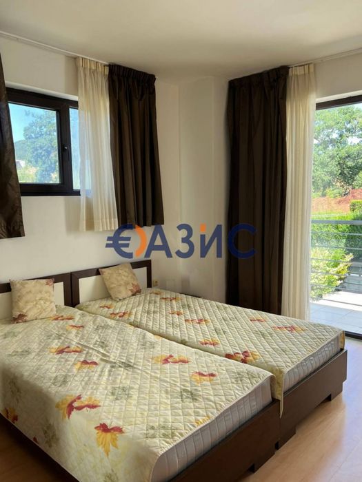 Продава се Тристаен апартамент в к.к. Слънчев бряг - 70 кв.м за 612 €/кв.м - Снимка #2