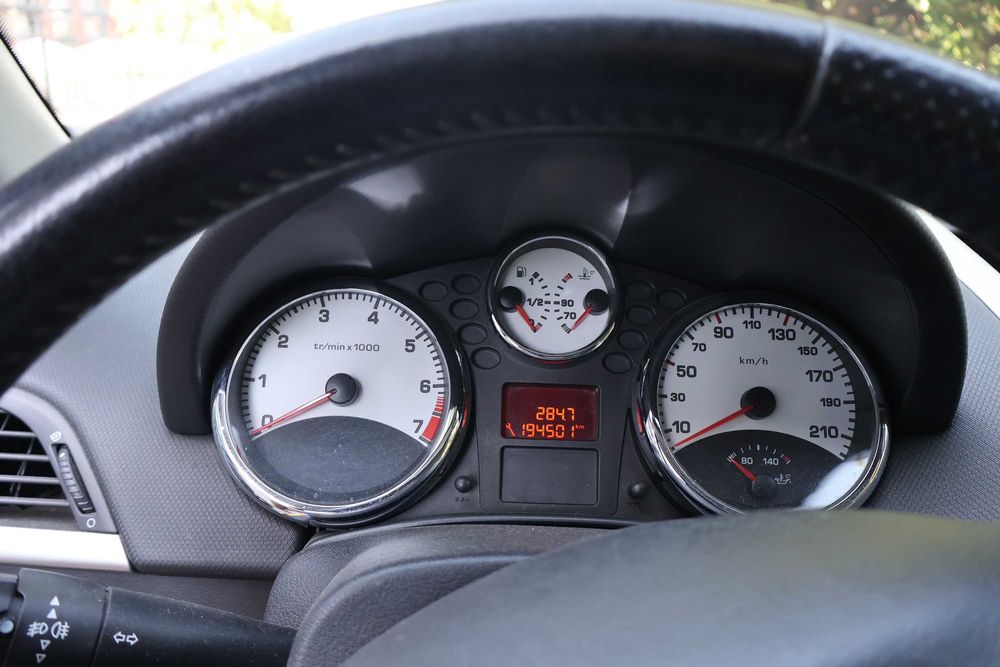PEUGEOT 207 120к.с
