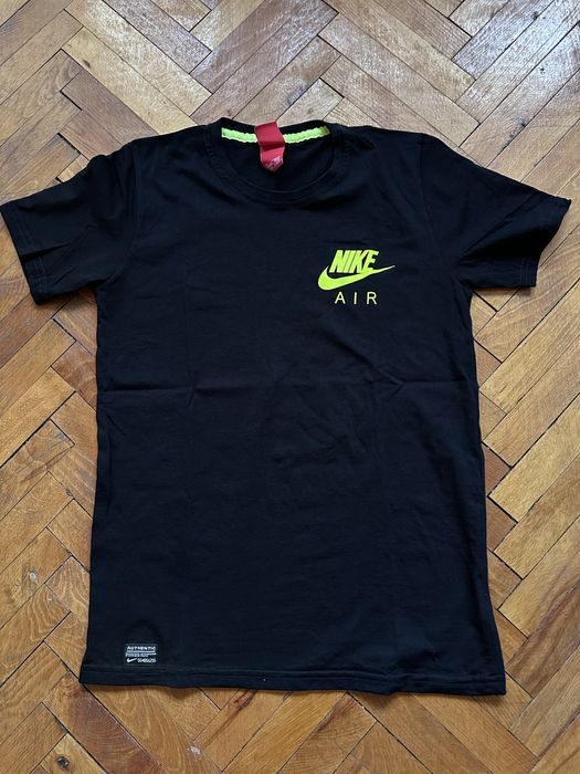 Къс мъжки екип на NIKE