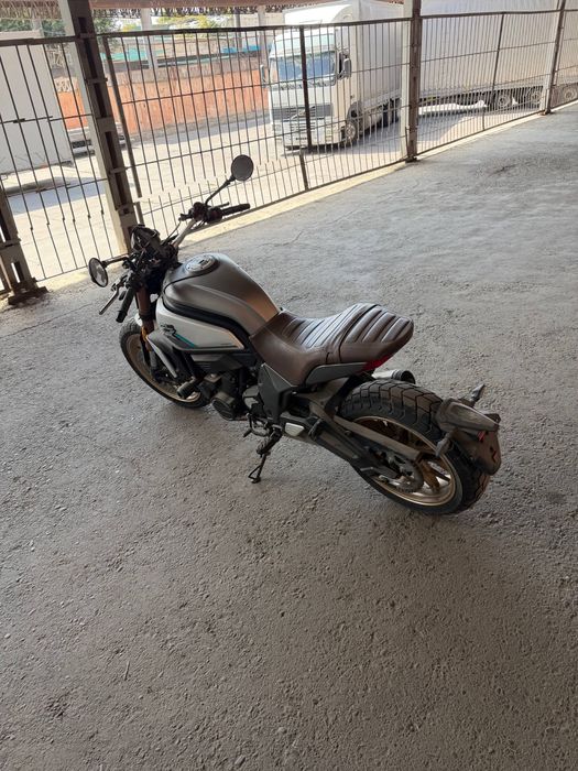 CF moto clx 700 k.s.