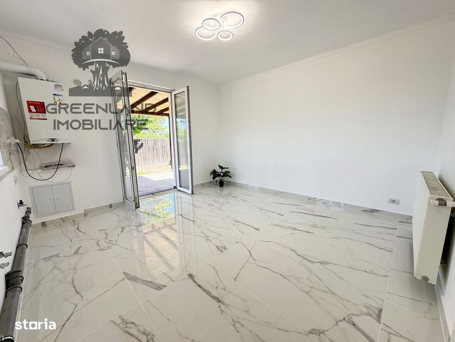 Casa plan parter, teren 370mp, la asfalt, langa statie, Bucium Paun