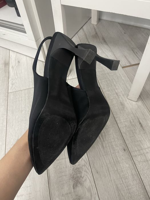 Туфли Stradivarius 39р.