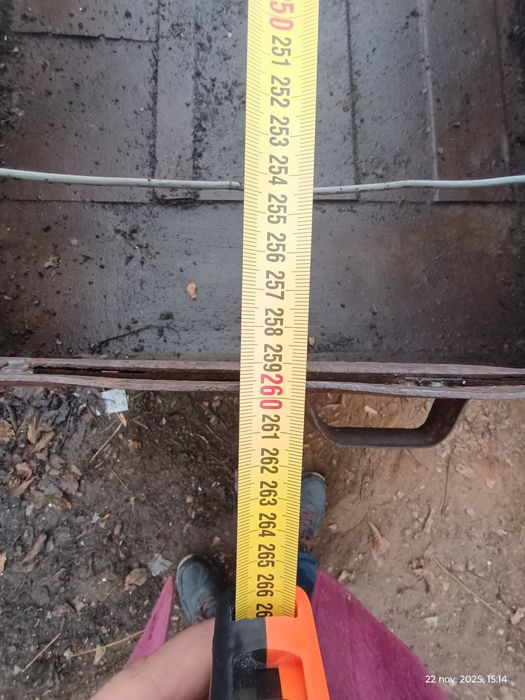 Remorca auto lunga fara semnalizare