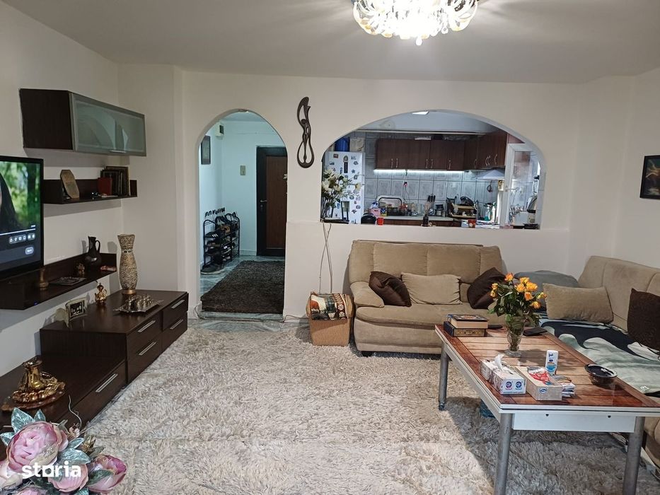De vânzare – Apartament 3 camere decomandat | Comfort 1 — fotografia 1