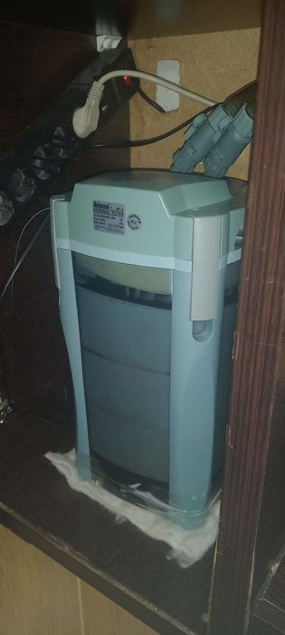 Аквариум с рыбками