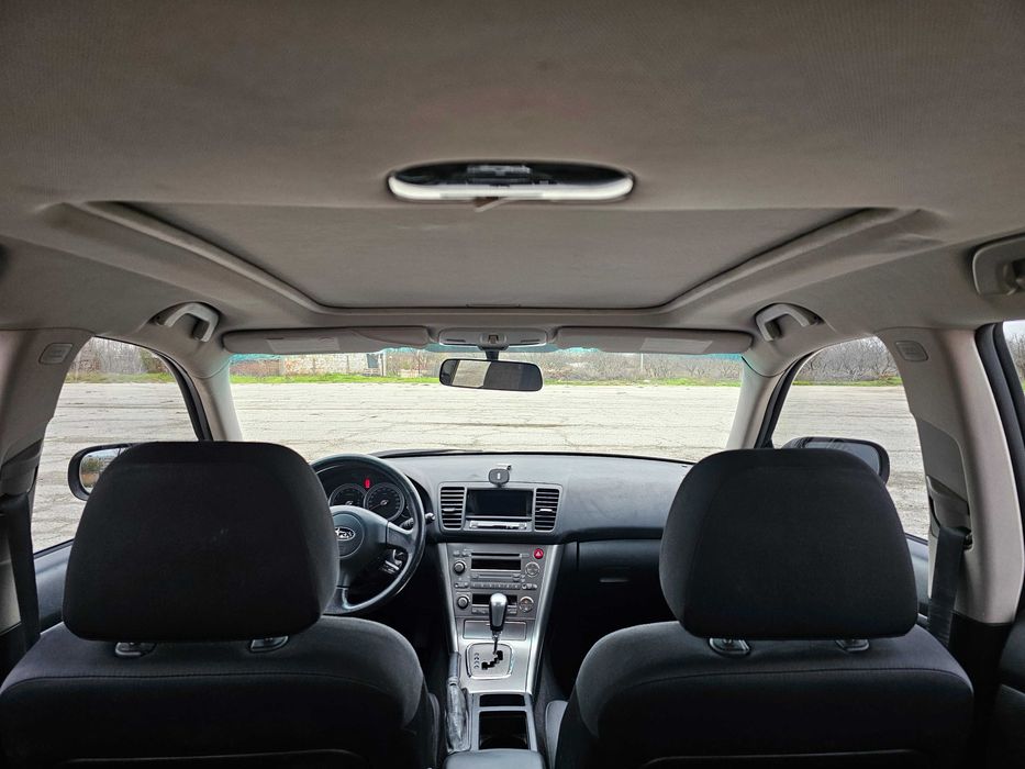 КАПАРИРАН . Subaru outback 2.5 benzin\gas automatic