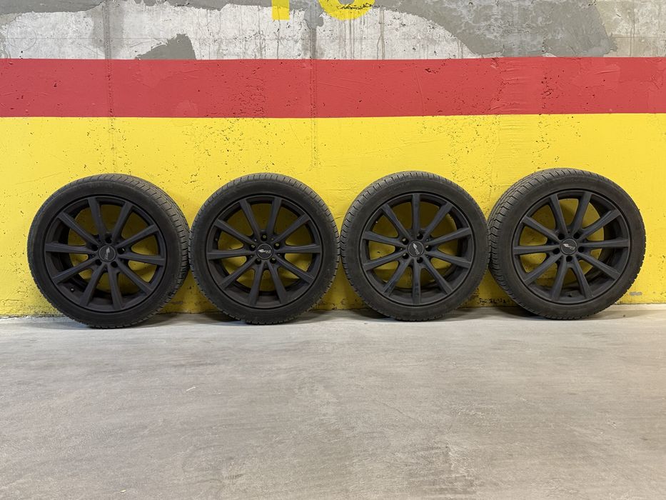 Джанти 8.5Jx18 + Continental TS830P 255/40 R18