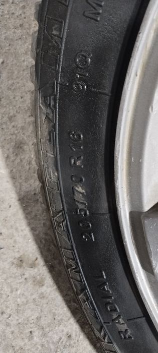 Колесо на Ниву в сборе