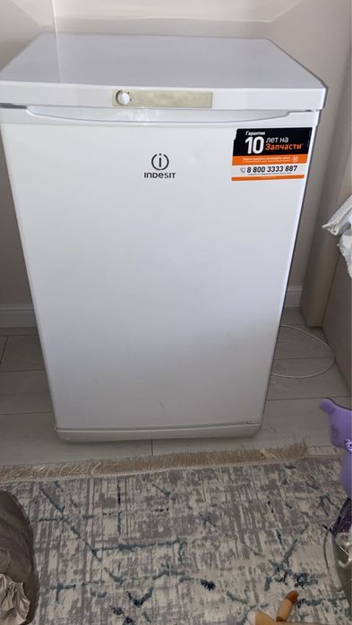 Морозильник Indesit