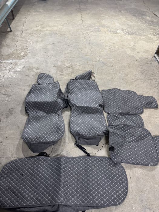 Чехлы на автомобиль