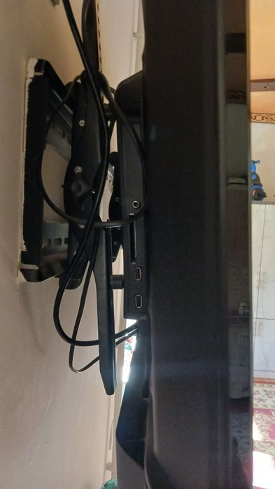 Artel.43 talik.Televizor