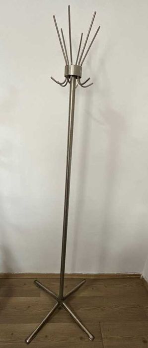 Вешалка для одежды