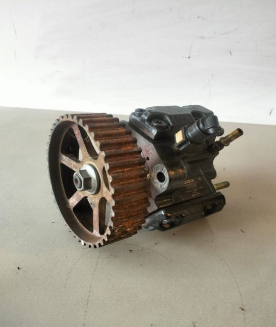 Pompa inalta presiune  7700111010 Renault Kangoo prima generatie (fac