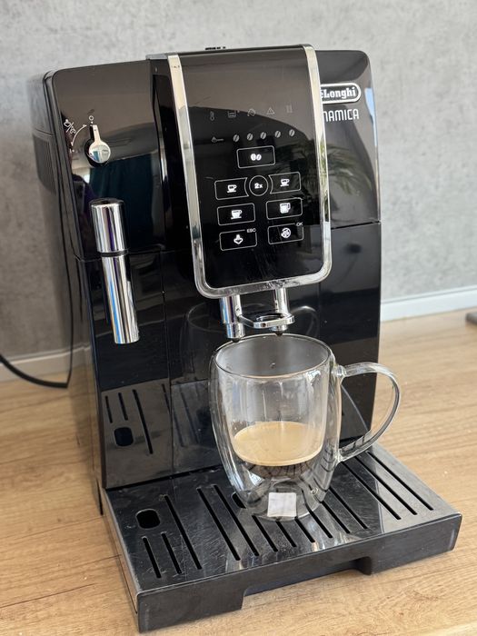 Кафеавтомат Delonghi Dinamica